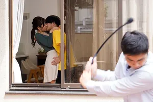 Khi bạn gặp một cô gái tuyệt vời như vậy, bạn phải xuất tinh vào bên trong