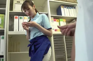 Anh xã mãi mê với công việc, Cô vợ nảy sinh tình cảm với em Anh xã vì cô đơn